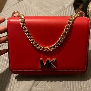 Mk LG chain swag shoulder leather